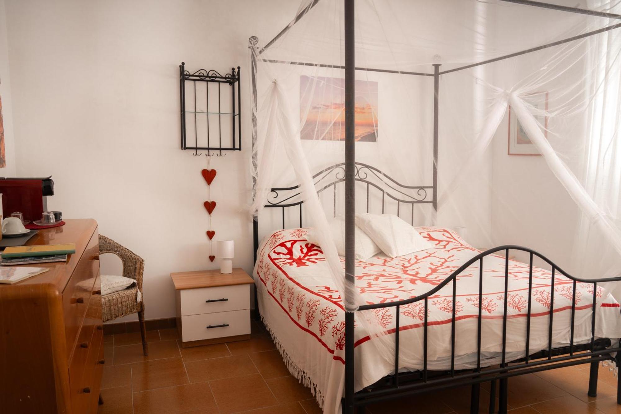 Villa Dan-Rooms In Monopoli Impalata Ngoại thất bức ảnh